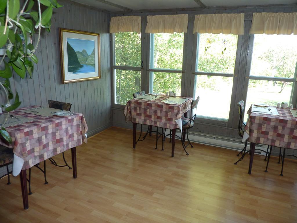 Auberge Petite Plaisance ลามัลแบ ภายนอก รูปภาพ