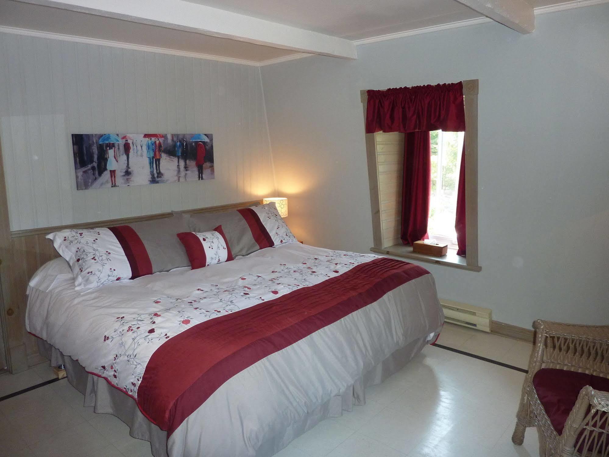 Auberge Petite Plaisance ลามัลแบ ภายนอก รูปภาพ