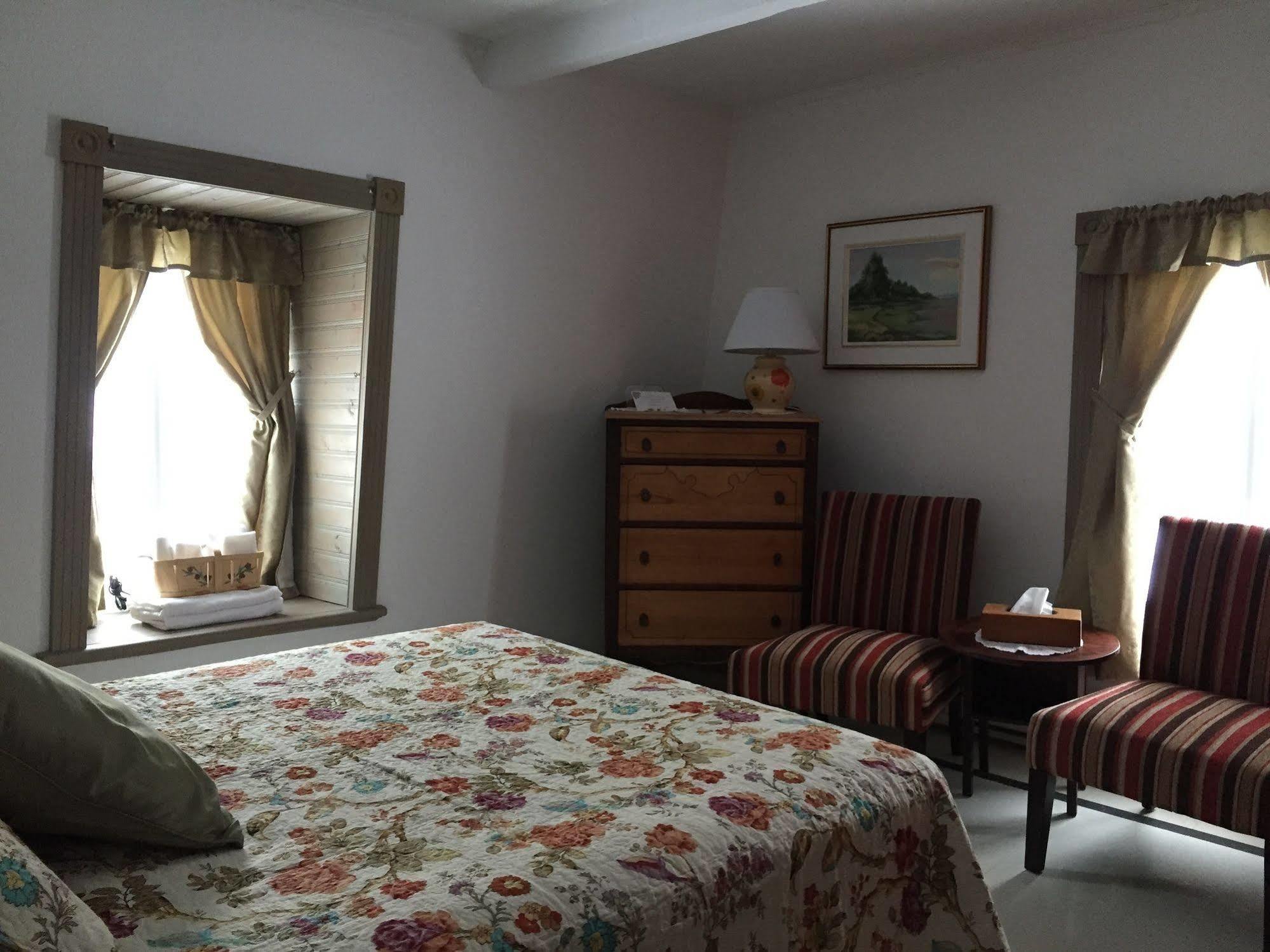 Auberge Petite Plaisance ลามัลแบ ภายนอก รูปภาพ