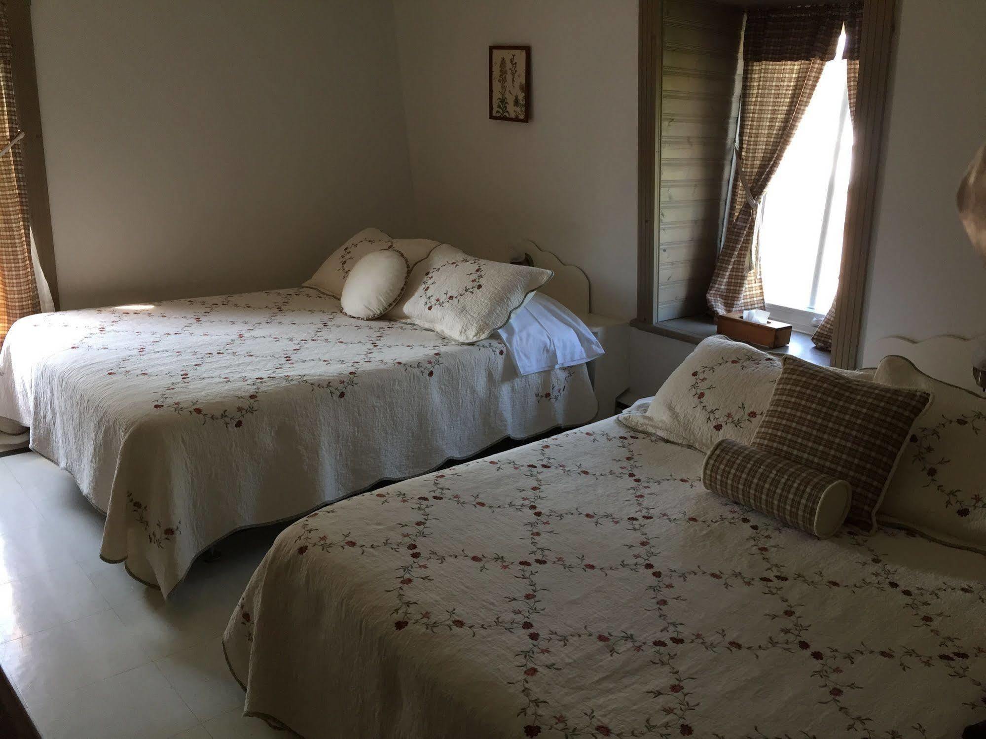 Auberge Petite Plaisance ลามัลแบ ภายนอก รูปภาพ
